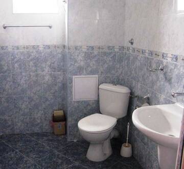 Фото номера Двухместный номер с 2 отдельными кроватями Отель Hotel Nakra г. Radnevo 17