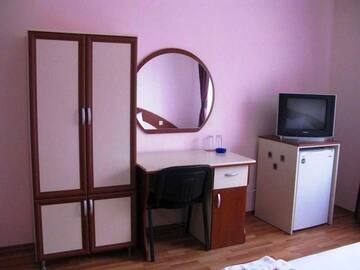Фото номера Двухместный номер с 2 отдельными кроватями Отель Hotel Nakra г. Radnevo 12